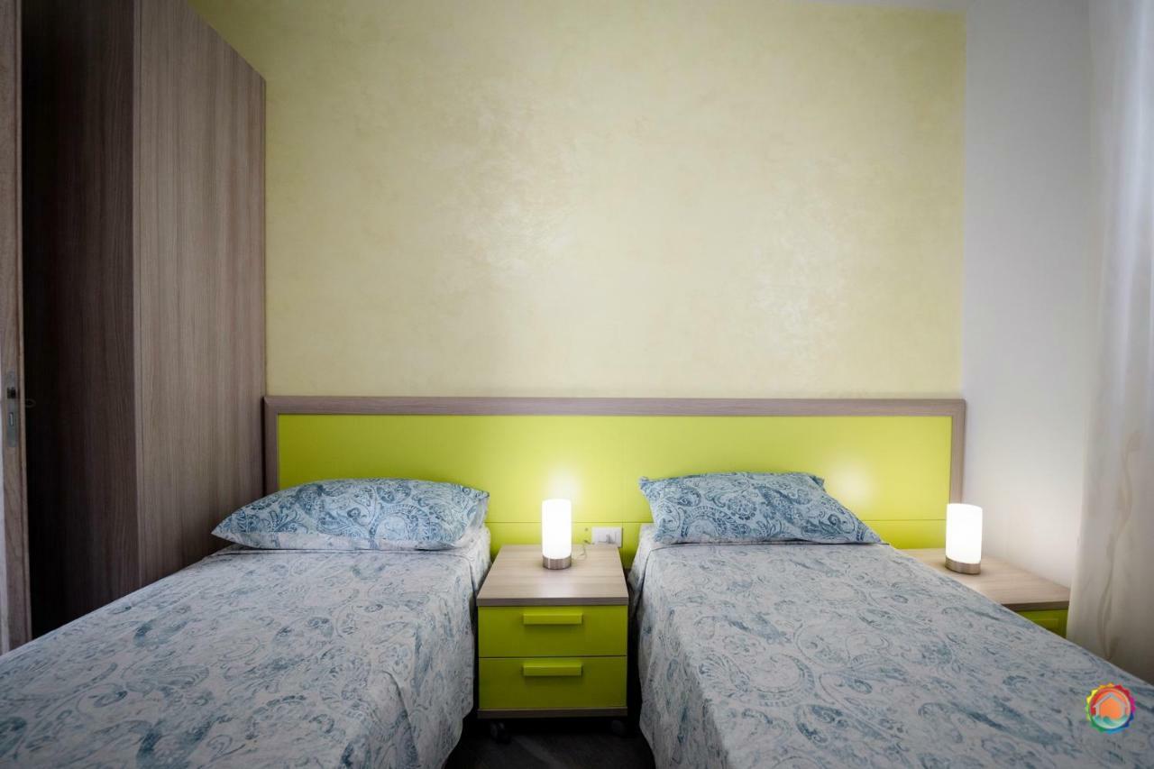 Perle Del Mare - Appartamenti Di Pregio 70M Spiaggia Pescoluse Марина-ди-Песколузе Экстерьер фото